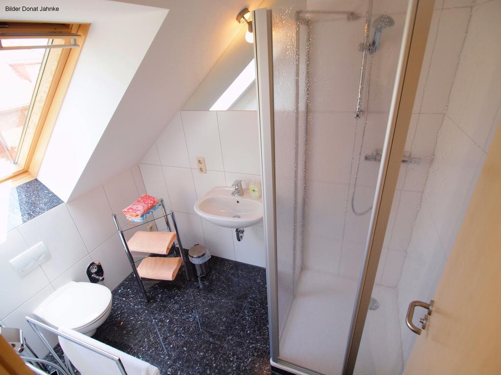 Ferienappartements Holger Plescher Kuehlungsborn Quarto foto